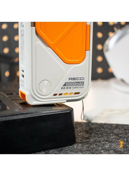 Recci  VOYAGE RPB-A06 Magnetic Multi-Port Power Bank 10000mAh