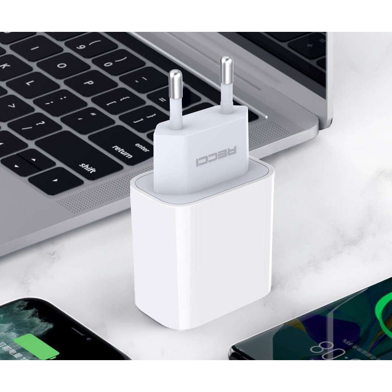 Recci RCT-P01E Type-c pd 3.0 fast Travel Charger