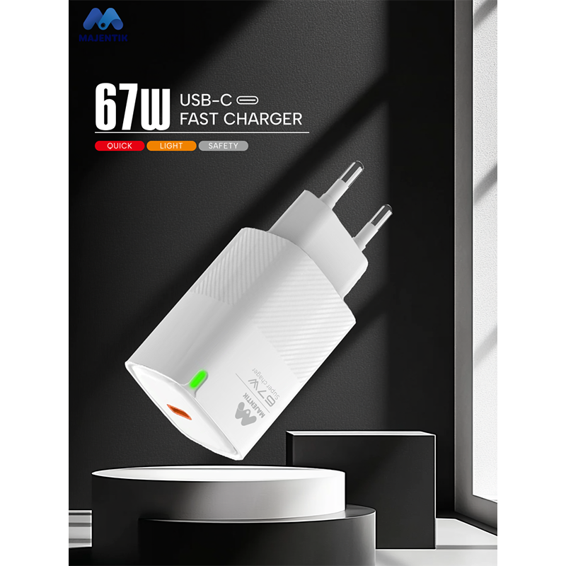 Majentik Head Charger MC-009 67W